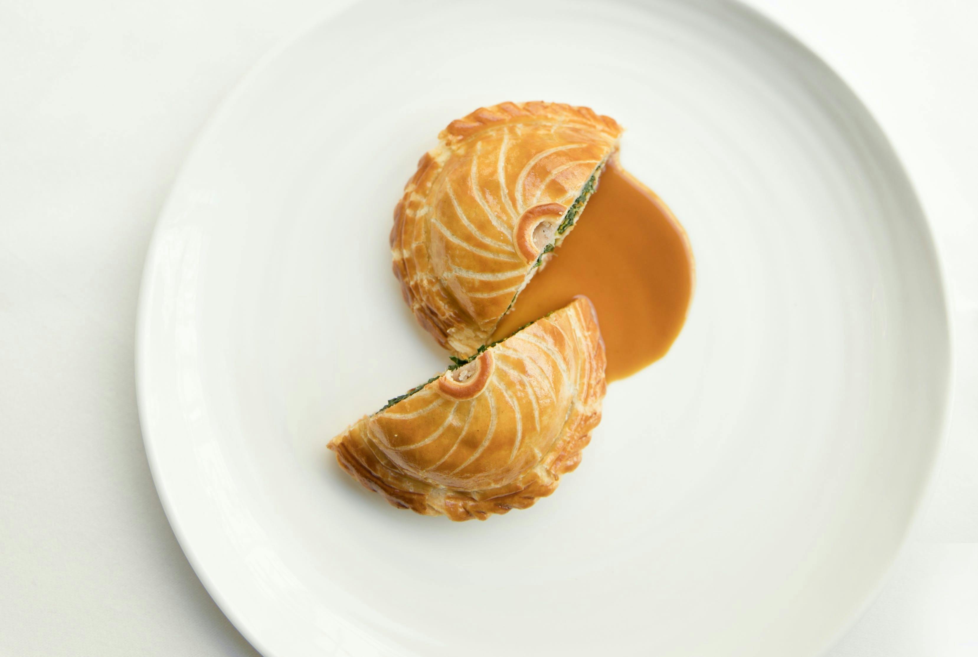 meal food croissant dish