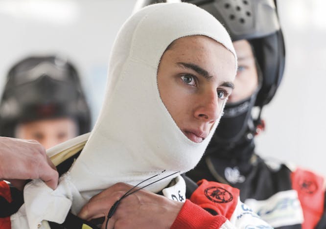 angleterre auto championnat du monde endurance fia motorsport wec silverstone clothing apparel person human helmet
