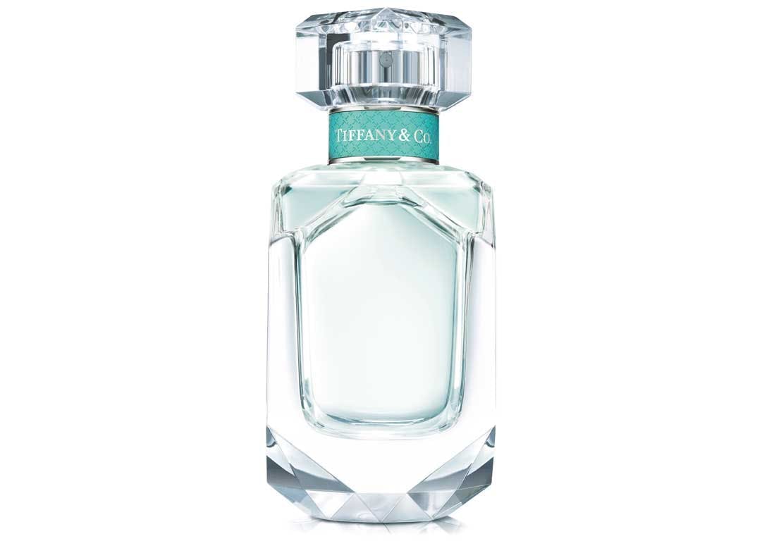 bottle cosmetics perfume shaker