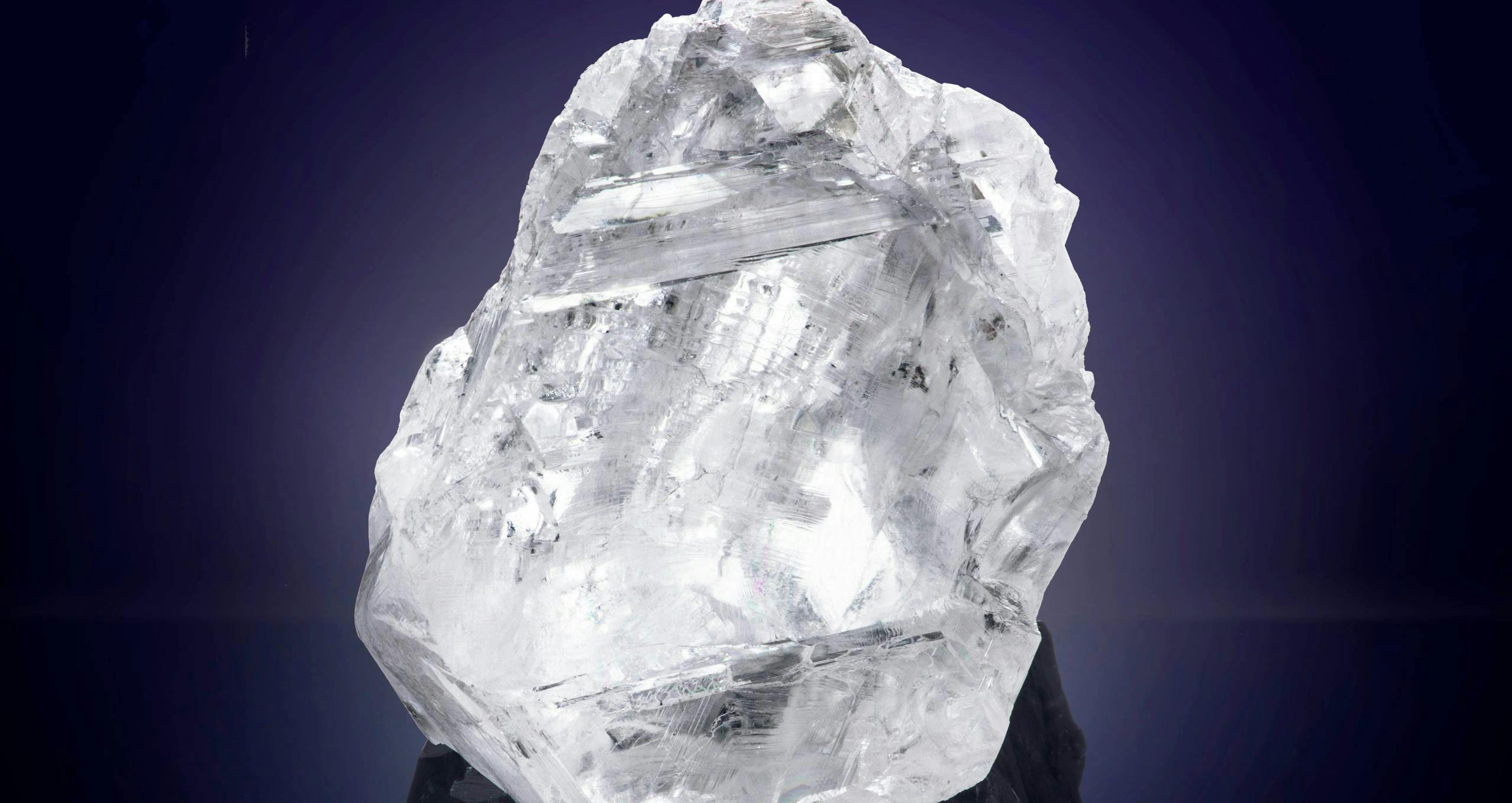 gaberone central district crystal mineral quartz