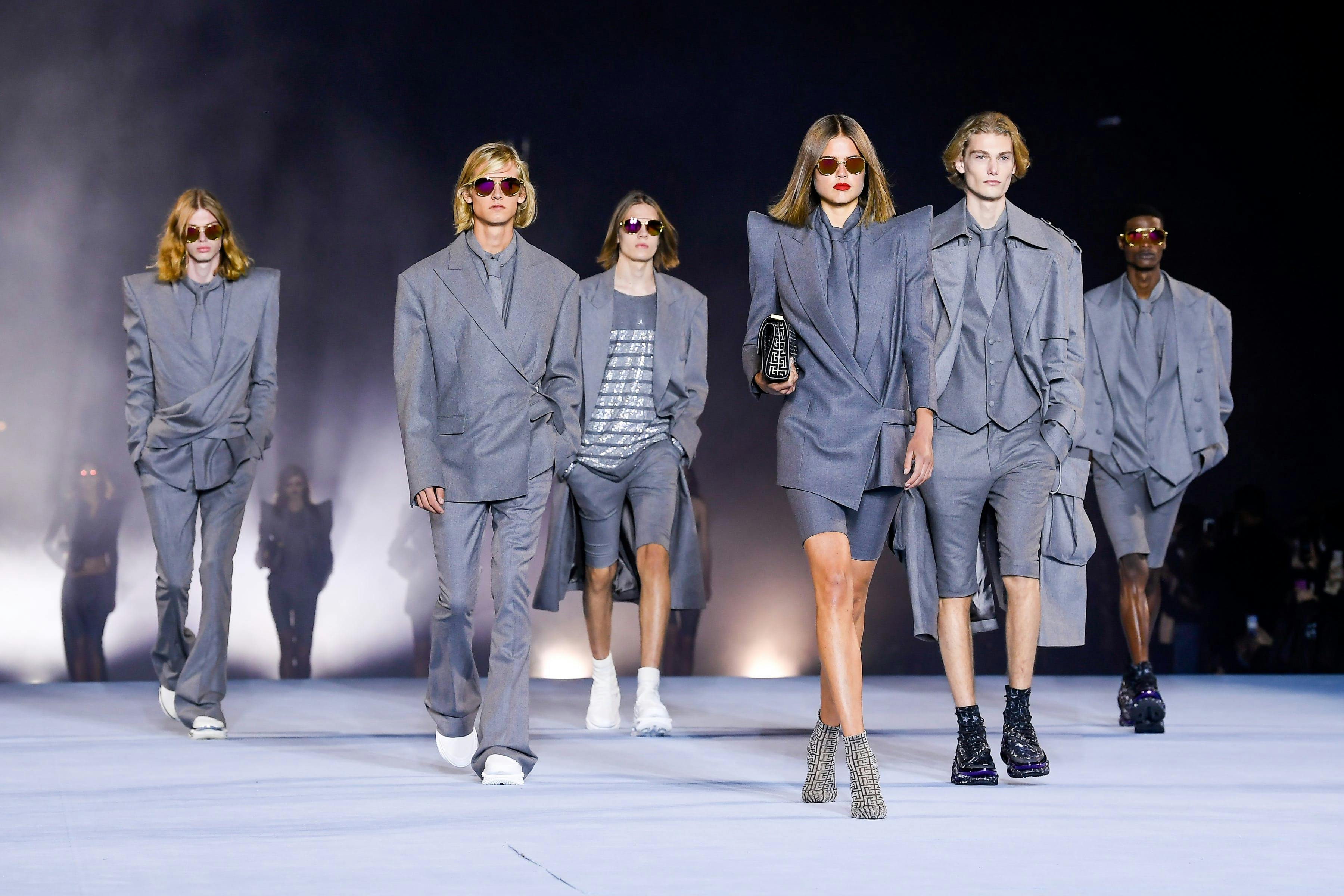 horizontal paris île-de-france person human clothing apparel shoe footwear runway fashion